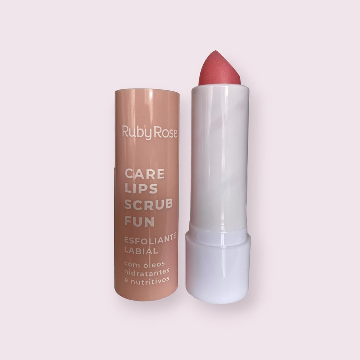 RUBY ROSE COSMETICS - EXFOLIANTE LABIAL CARE LIPS FUN STRAWBERRY LOVE, exfoliante labial en barra, tiene aceites hidratantes y nutritivos!!