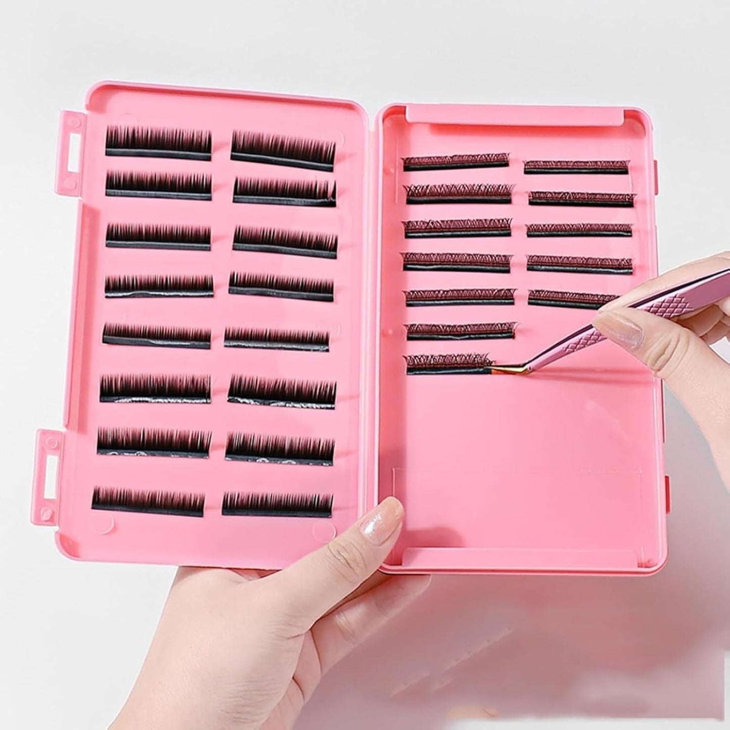 Masks Organizer, False Eyelashes Storage Box Portable,Face Masks Plastic Case Storage Box (Blue)